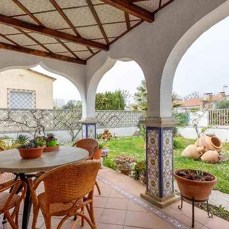 Ferienhaus Goldhome - Montgri 117