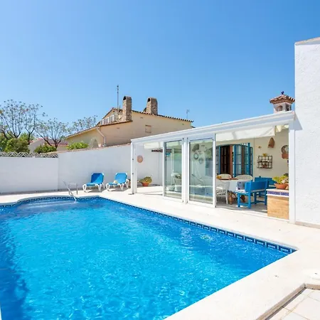 Ferienhaus Goldhome - Montgri 117 Empuriabrava