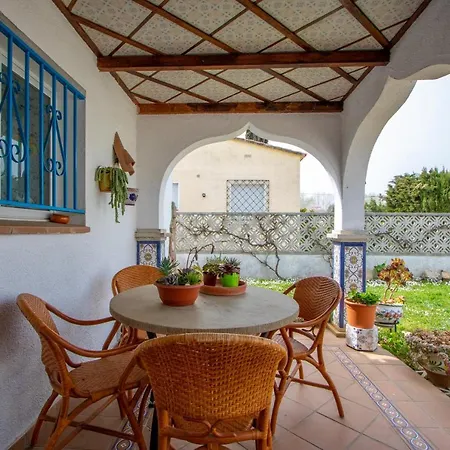 Goldhome - Montgri 117 Ferienhaus Empuriabrava